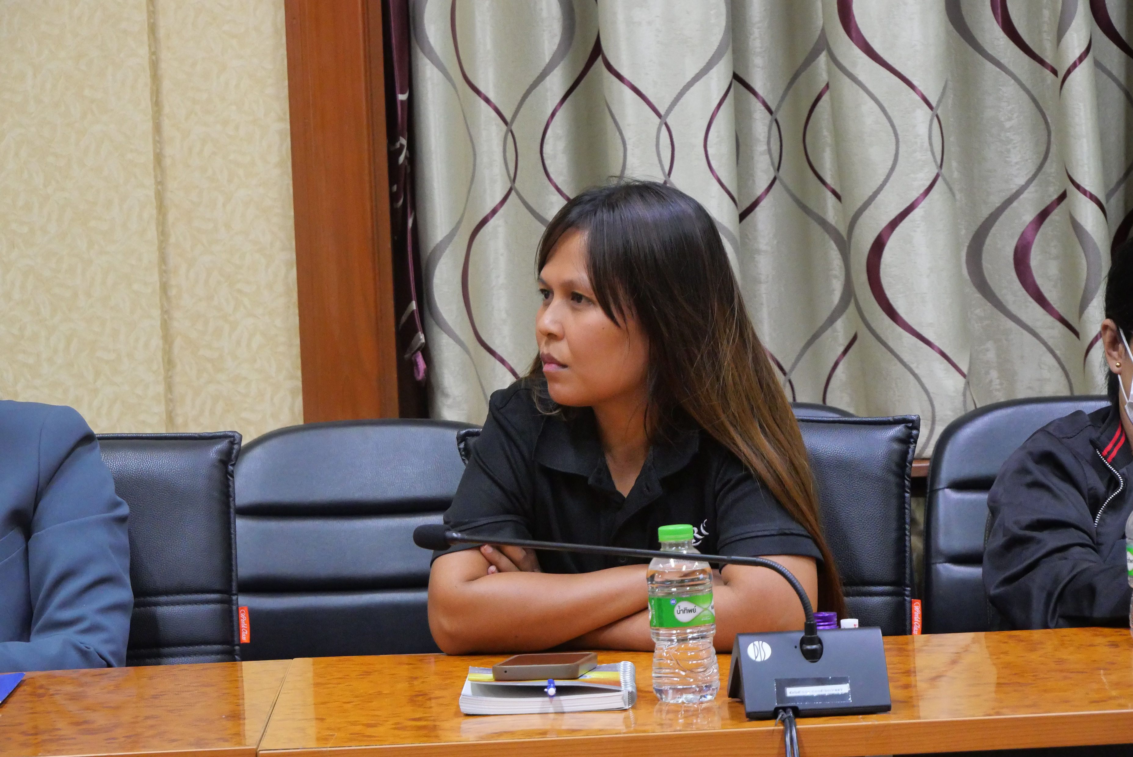 title - รองเลขาธิการ ส.ป.ก. ประชุมติดตามความก้าวหน้าการส่งเอกสารเบิกจ่ายผ่านระบบสารบรรณอิเล็กทรอนิกส์ (e-Office) ของสำนักบริหารกลาง 